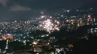 Impresionante Así fue la Alborada en Envigado y en Medellín para darle la bienvenida a diciembre [upl. by Clio]