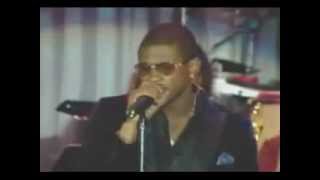 Usher Feat Kanye West Live  Confessions part 3 [upl. by Ardnasirk499]