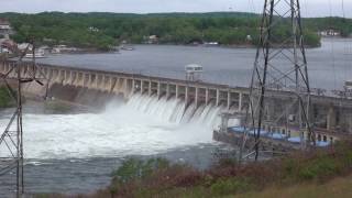 Flood  Lake Ozarks Bagnell Dam [upl. by Florina]