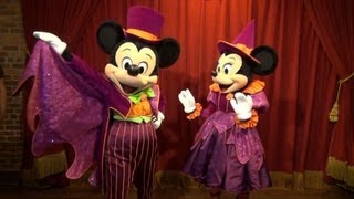 Mickey and Minnie Greet us at Mickeys Not So Scary Halloween Party in their Halloween Finest [upl. by Nottus675]