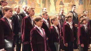 Loch Lomond  Poznań Boys Choir  lyrics in subtitles [upl. by Llehcear460]