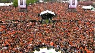 Wolter Kroes  Viva Hollandia  WK 2010  538 Live Video [upl. by Jit676]