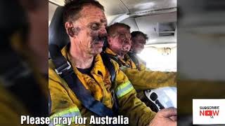 Australia Fires Emotional Moments  Heartbreaking Pics Capture Devastation Australia Bushfires [upl. by Jacqueline741]