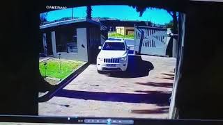 WATCH  ‘Ouma’ in a Jeep Turns Tables on Hijackers by Ramming Their Car  South Africa [upl. by Mw]