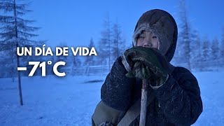 La vida de la última familia nómada del Extremo Norte 71°C Yakutia [upl. by Ecinaej159]