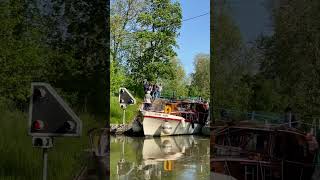 visite du Canal Latéral à la Loire à Nevers en Bourgogne [upl. by Hanshaw542]