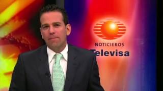 Noticiero chusco de Joaquin Lopez Doriga y Carlos Loret De Mola 2012mp4 [upl. by Erdeid]