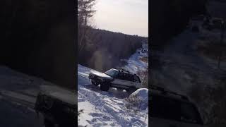 Range Rover P38 Winter Romp Power Line Hill Climb [upl. by Najtsirk239]