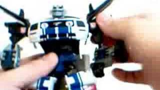 Video review of Alternators Wheeljack [upl. by Eicnan]