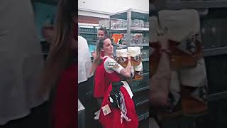 How to Carry Beer Mugs [upl. by Kovacs]