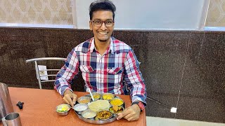 Odisha Niwas Odia Authentic Thali ₹250 Chanakyapuri New Delhi [upl. by Willock436]