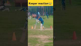 Keeper reaction😂 viralvideo trendingshorts cricketshorts funnyfunnycricketmoments funnycricket [upl. by Reeva]