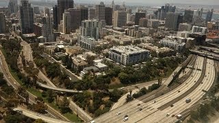 Spectacular San Diego Airport Landing [upl. by Atin]