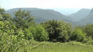 UMBRIA  TREKKING DELLE GINESTRE la tomba del Faggeto e la val di Nese full HD [upl. by Anuska]