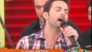 Ilias VrettosMetra ta asteria NEW song 2010Mes tin kali xara 31102010 [upl. by Bezanson878]