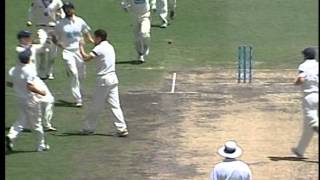 Sean Abbott takes 614 to rip through the Queensland Bulls [upl. by Shantha]