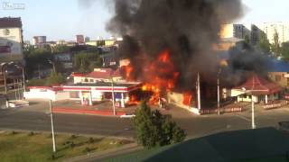 Explodierende Tankstelle [upl. by Iel540]