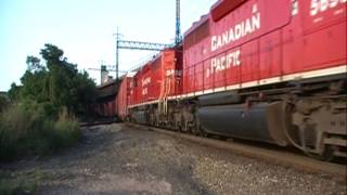 DampHCanadian Pacific overunder at Hell Gate and The Link [upl. by Akkire]