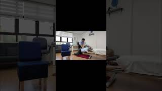 中医针灸 正骨 中医正骨 跌打 Female Osteopath Back pain [upl. by Giff]