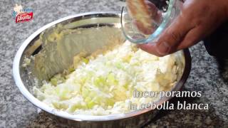 Receta de Muchines de Yuca Mi Cocina La Favorita [upl. by Assylem]