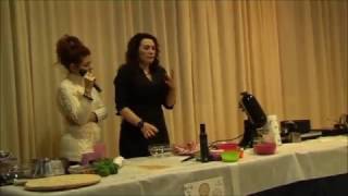 Show Cooking di Pamela Hallmark [upl. by Bocock500]