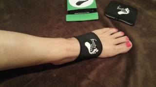 2 Copper Compression Plantar Fasciitis Arch Support Sleeves and Foot Care Ebooks [upl. by Drucie179]