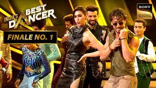 Indias Best Dancer S3  Tiger Shroff और Kriti Sanon ने लगाए Dancers के साथ ठुमके  Best Moments [upl. by Ruhtra]