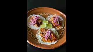 Cochinita Pibil En Olla Express quotKARIquot [upl. by Abbye783]