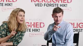 Kærlighed Ved Første Hik i Vejle Musikteater [upl. by Nnairak]