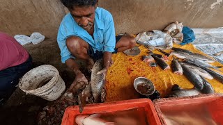 Watch How to Cut Live Rohu Fish ରୋହି ମାଛ  Amazing Fish Cutting Skills  amafishmarket [upl. by Adaiha]