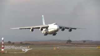 The smoothest Antonov 124 landing ever on Youtube [upl. by Leina]