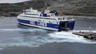 Aeolos Kenteris II arrives at Folegandros port [upl. by Yrrab]