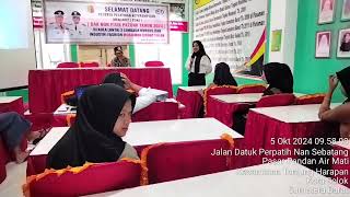 Siswa PKL SMK di Muslimah Solok th 2024 belajar Publik Speaking persiapan Berwirausaha 5 okt 2024 [upl. by Idnod]