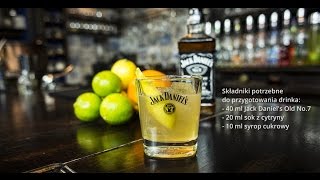 Jak zrobić Whiskey Sour  przepisy na drinki na Mojbarpl [upl. by Ahtivak]