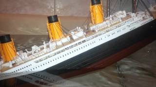 Titanic model sinking [upl. by Okoyk]