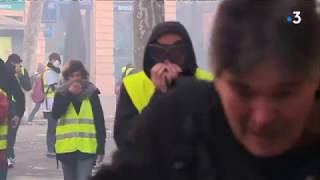 Toulouse violents incidents pendant la manif des gilets jaunes [upl. by Xineohp]