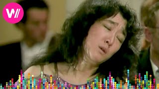 Mitsuko Uchida Mozart  Piano Concerto K 271 Mozarteum Orchestra Jeffrey Tate [upl. by Tonneson]