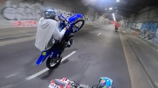 YZ125 MAKES MUSIC THRU LA STREETS AT NIGHT [upl. by Eskill]