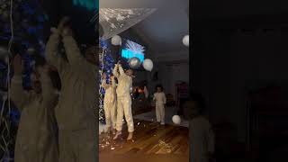 NEW YEAR BALLOON DROP FAIL  FUNNY EDITION kidsvideo kidsfun funnyvideo funnyshorts bloopers [upl. by Pry376]