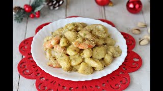 Ricetta da leccarsi i baffi Gnocchi con pesto di pistacchi e gamberi ricettedinatale [upl. by Arnold]