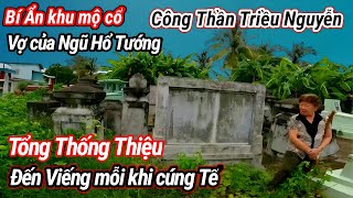 Ngôi nhà xưa trước năm 1975 bên cạnh là ngôi mộ cổ là Phu Nhân của vị Tướng khai Quốc Công Thần [upl. by Novar564]