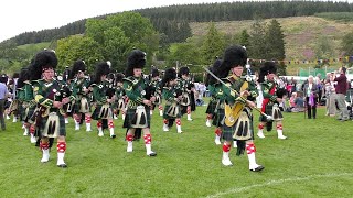 quotBloody fields of Flandersquot set as Huntly Pipe Band march in during the 2019 Lonach Highland Games [upl. by Sheline]