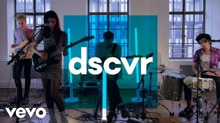 Wolf Alice  Heavenly Creatures  Vevo dscvr Live [upl. by Dela]