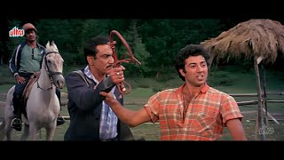 इनाम की ज़रूरत आपके इन पालतू कुत्तो को है मुझे नहीं  Sunny Deol  Bollywood Hindi Movie  Betaab [upl. by Annairdua]