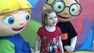 Disneys Hollywood Studios YouTube Star Rhia and Character Encounter Part 1 [upl. by Aryhs]