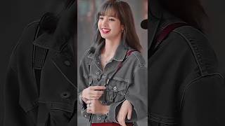 I LOVE YOU LISA YOU BEAUTIFUL AND CUTE BABY ❤️🤍💕💞 blackpink lalisamanoban shorts video viral [upl. by Sarad783]