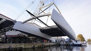 03 Building 15m carbon performance catamaran  quotCarbonBeequot [upl. by Chaunce]