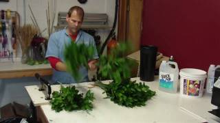 How To Prepare Israeli Ruscus  lwflowerscom [upl. by Christoffer]