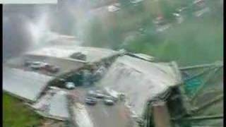 LONG VERSION Minneapolis Bridge Collapse Minnesota Video [upl. by Bryce]