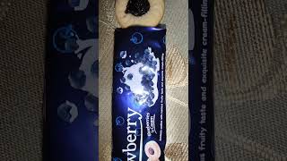 dewberry blueberries in cream so yummy cookies healthy cookies shortvideo trending ytshorts [upl. by Clerc]